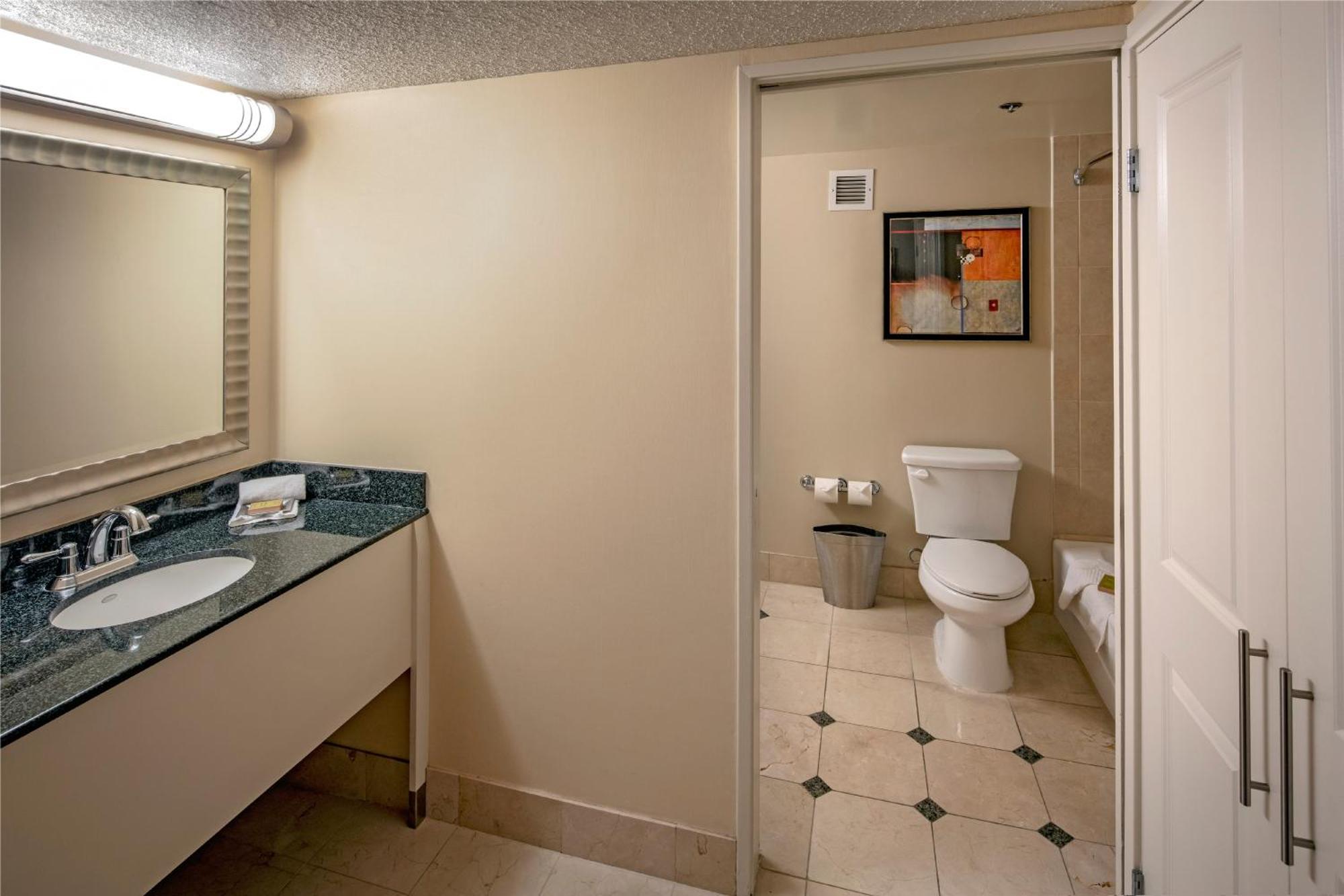 Hotel Hilton Sacramento Arden West Extérieur photo