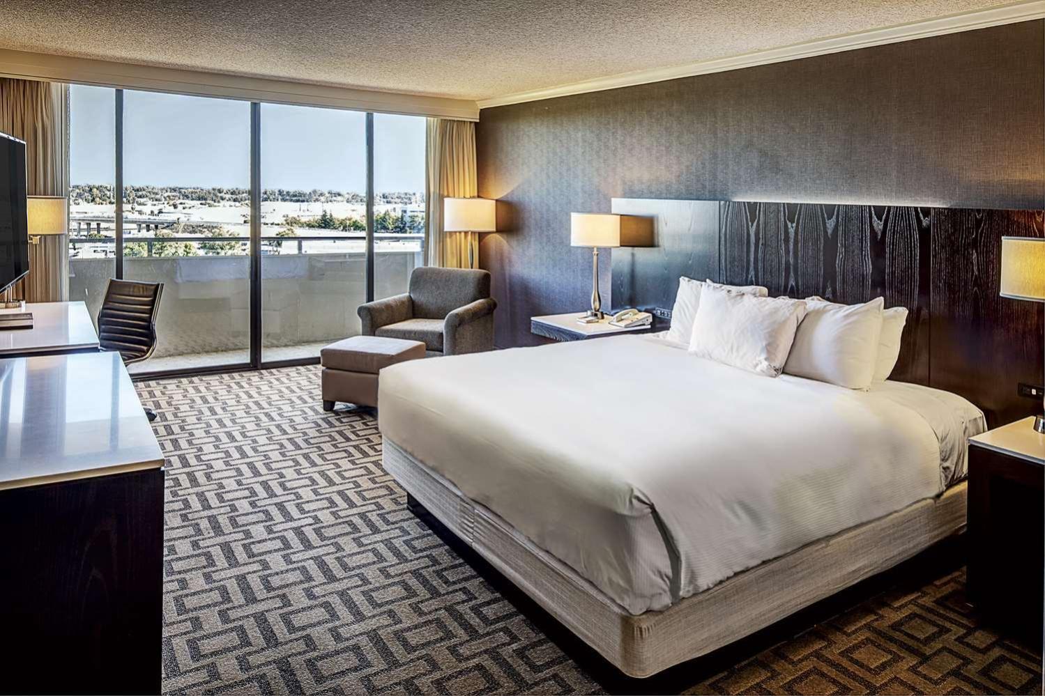 Hotel Hilton Sacramento Arden West Extérieur photo