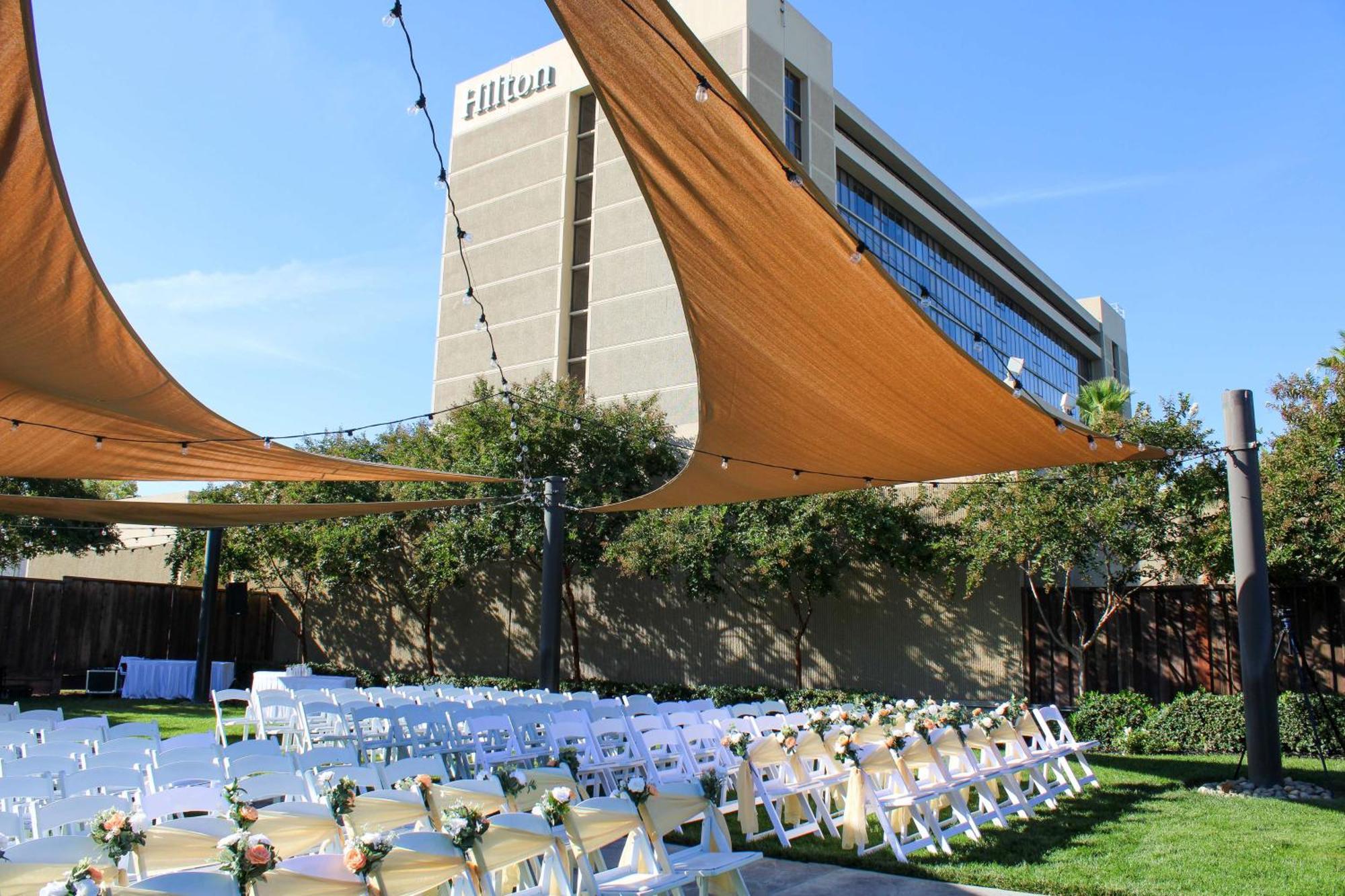 Hotel Hilton Sacramento Arden West Extérieur photo